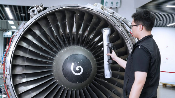 1739946163277637.jpg 18.jpg